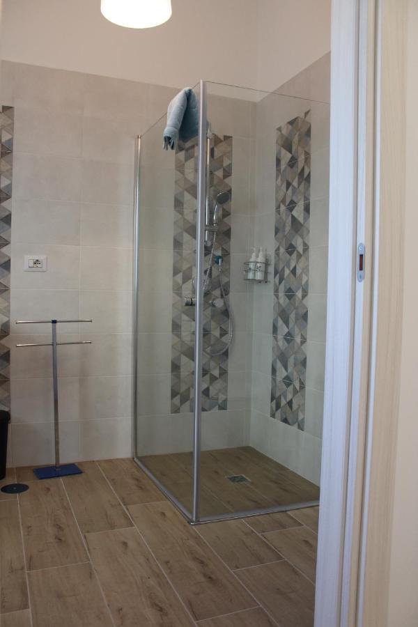Coco & Lisbeth Bed And Breakfast Brindisi Bagian luar foto