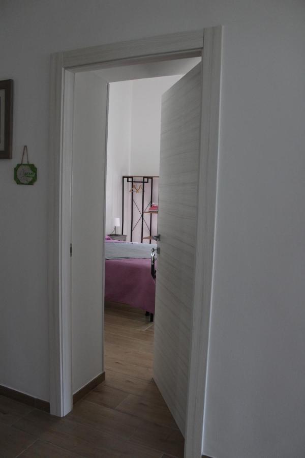 Coco & Lisbeth Bed And Breakfast Brindisi Bagian luar foto