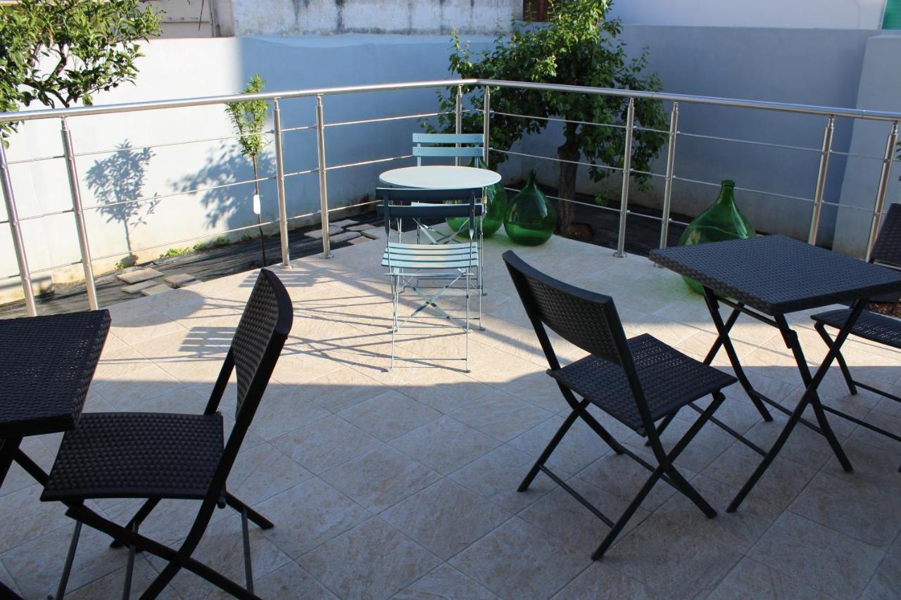 Coco & Lisbeth Bed And Breakfast Brindisi Bagian luar foto